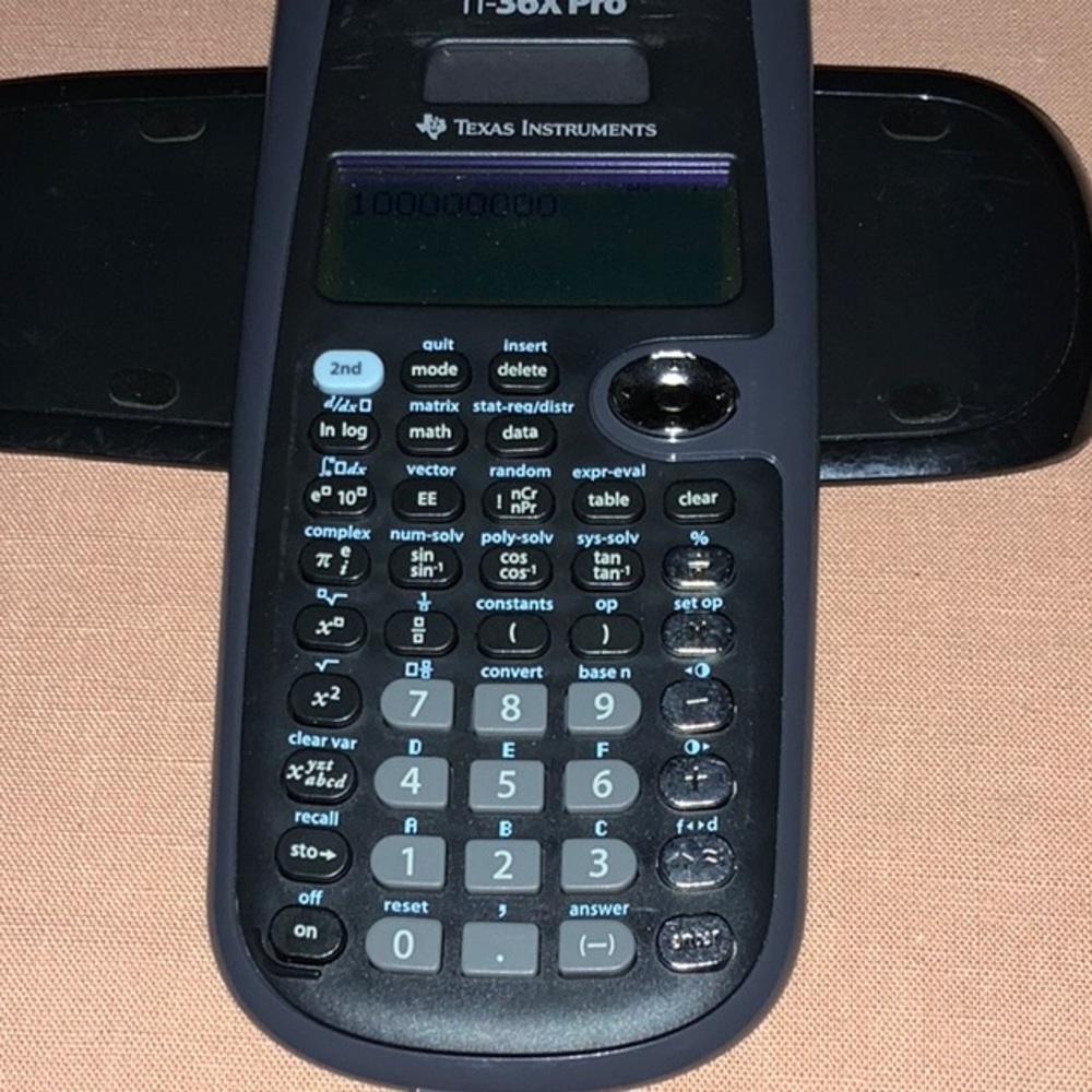 Tl - 36XPRO TEXAS INSTRUMENT CALCULATOR.